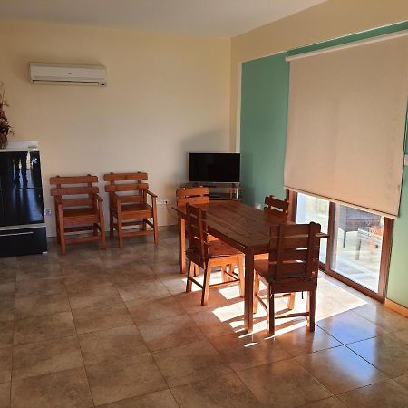 Joanna Sunset Apts Pomos Exterior foto